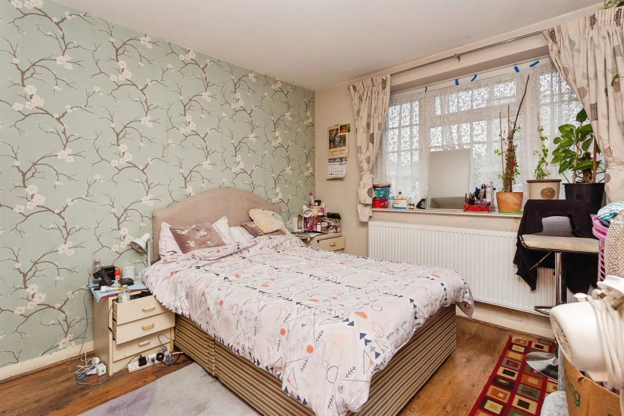 Princes Drive, Harrow, photo 8