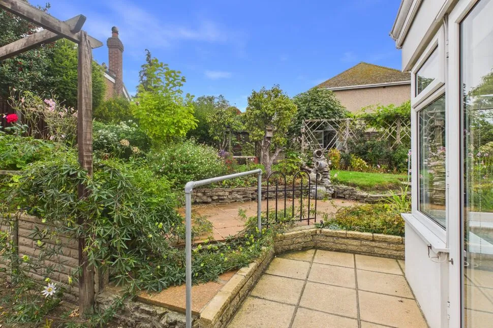 Barn End Drive, Wilmington, DA2, photo 11