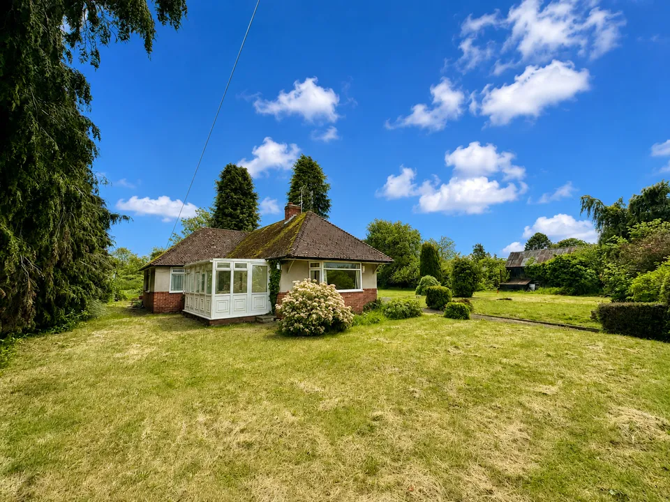 3 bed house for sale — Westbay, The Moor, Hereford, Herefordshire