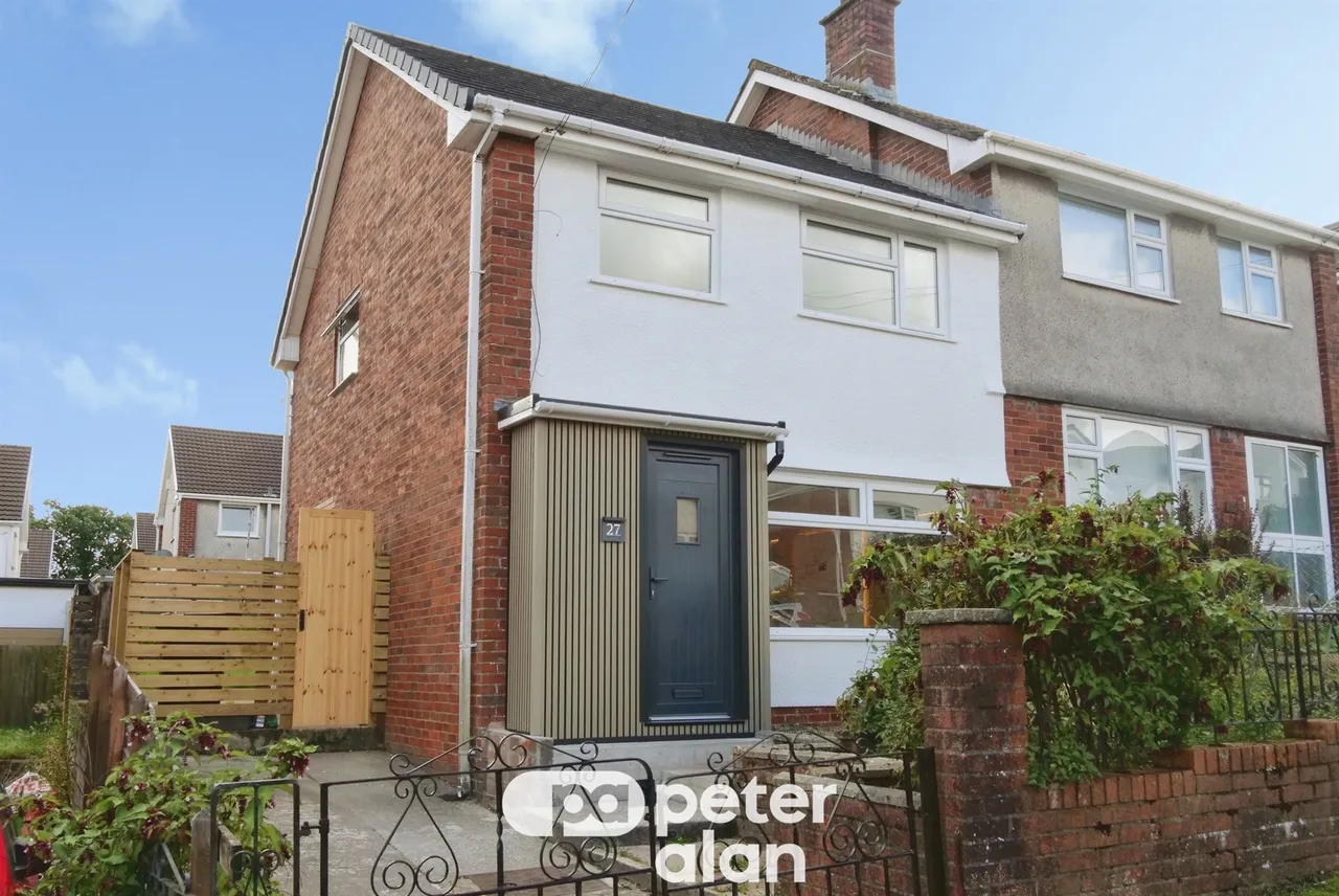 3 bed house for sale, Haulwen Aberdare, CF44