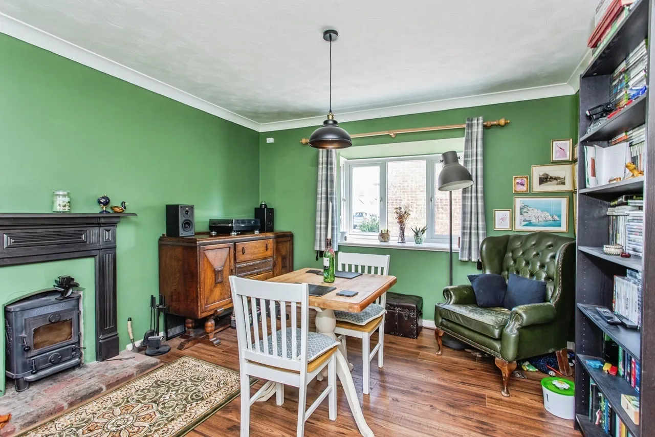 North Street, Great Wakering, Southend-on-Sea, Essex, SS3, photo 4