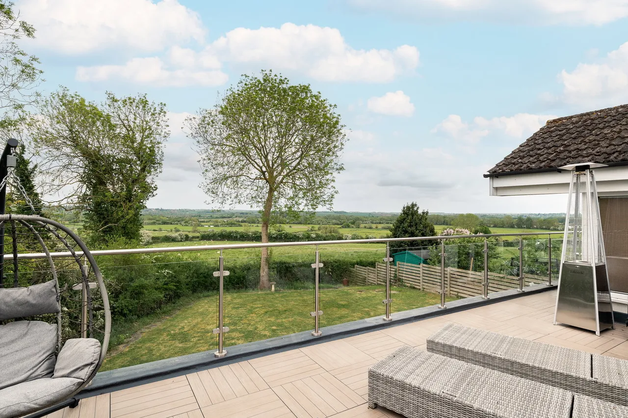 Glenfield Drive, Great Doddington, photo 8