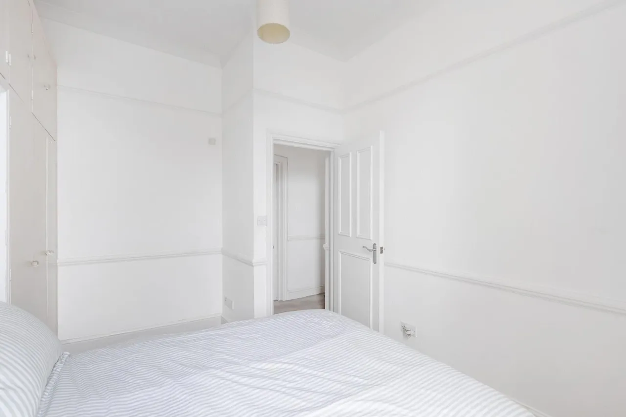 Clapham Common South Side, Clapham, SW4, photo 11