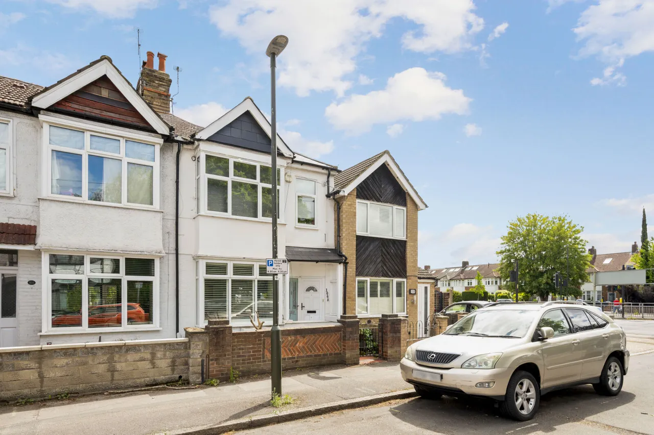 Sydney Road, Raynes Park, SW20, photo 14