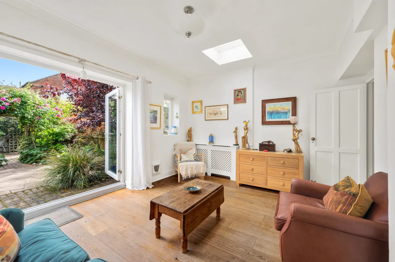 Sydney Road, Raynes Park, SW20, photo 7