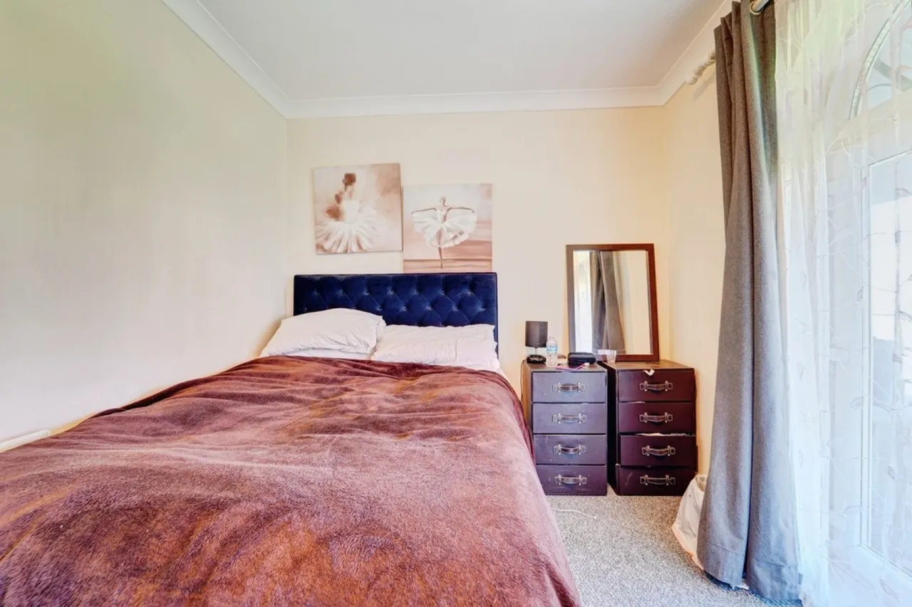 Duckmill Crescent, Bedford, photo 8