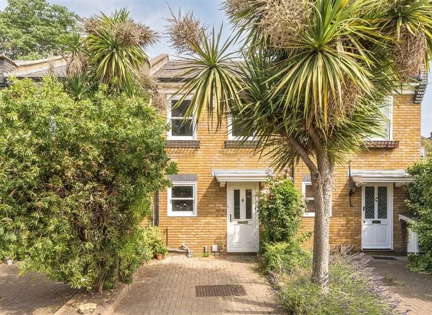 2 bed house for sale — Saddlers Mews, Stockwell, SW8