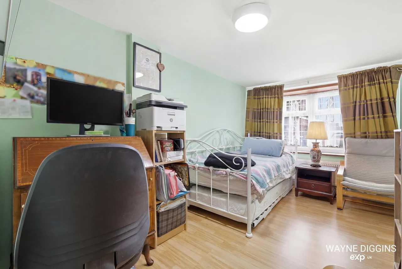 Hayle, East Tilbury, RM18 8RN, photo 8