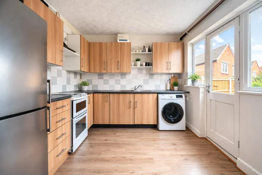 Allhallows Road, London, E6, photo 4