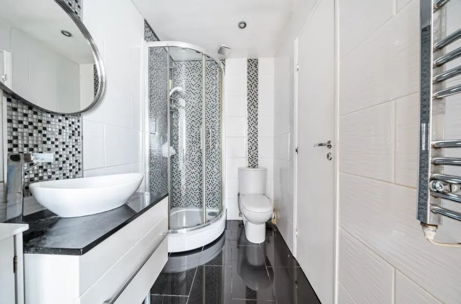Allhallows Road, London, E6, photo 8