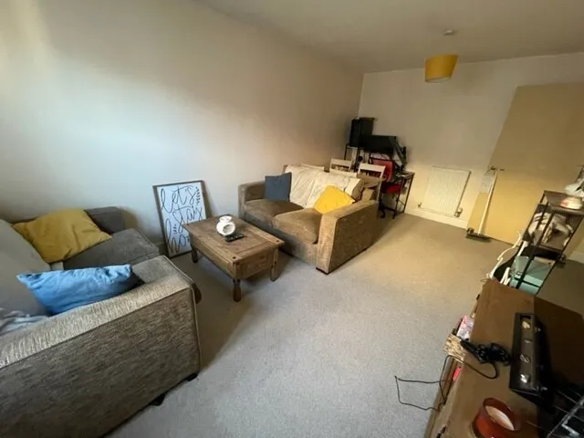 Coxhill Way, Aylesbury, HP21, photo 3