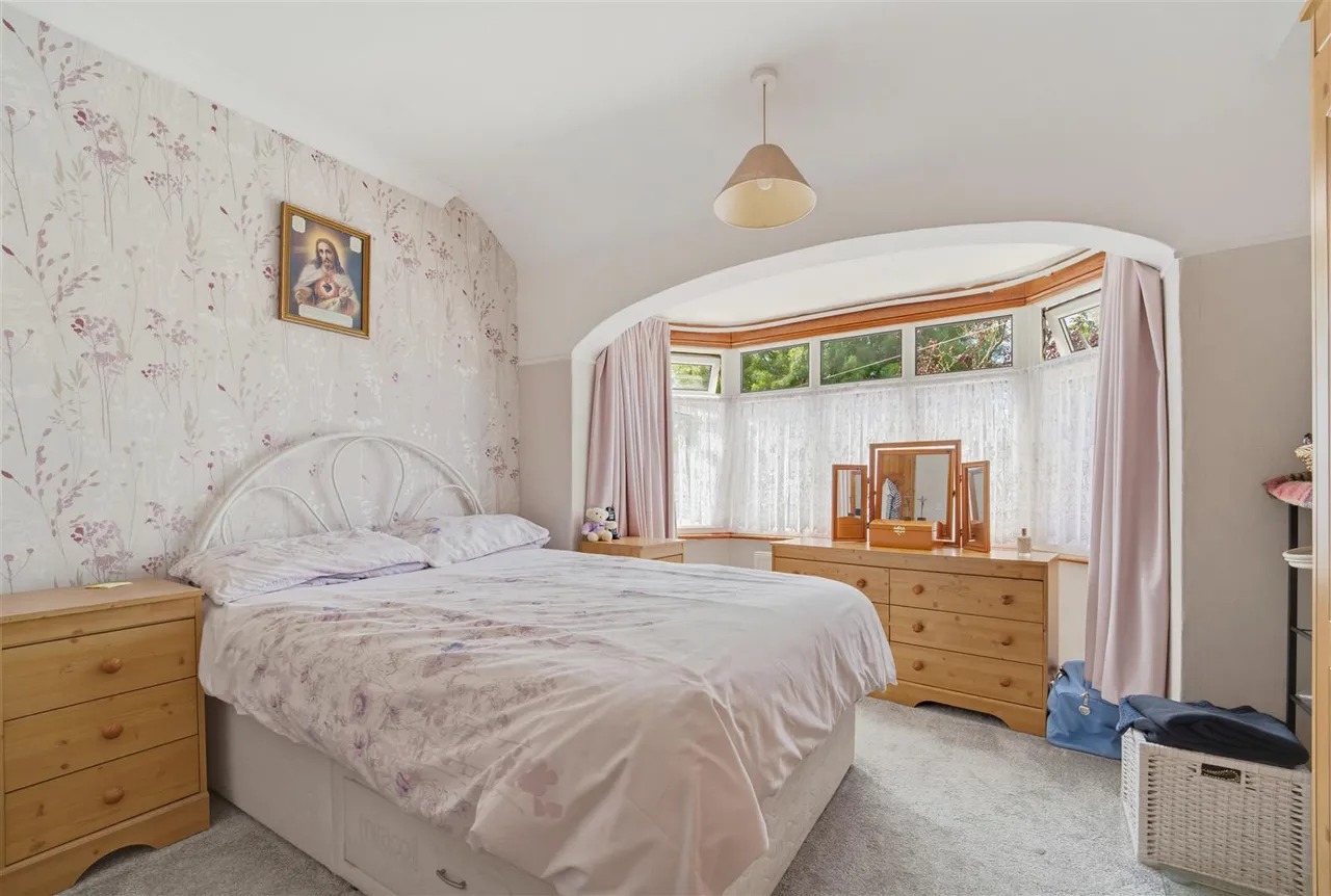 Rydal Crescent, Perivale, photo 7