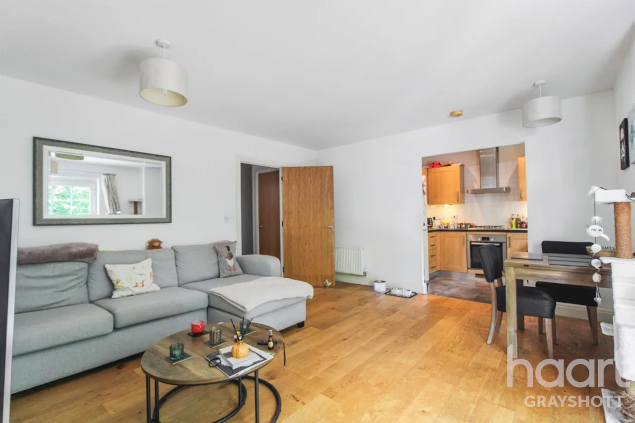 Elder Crescent, Lindford, GU35, photo 10