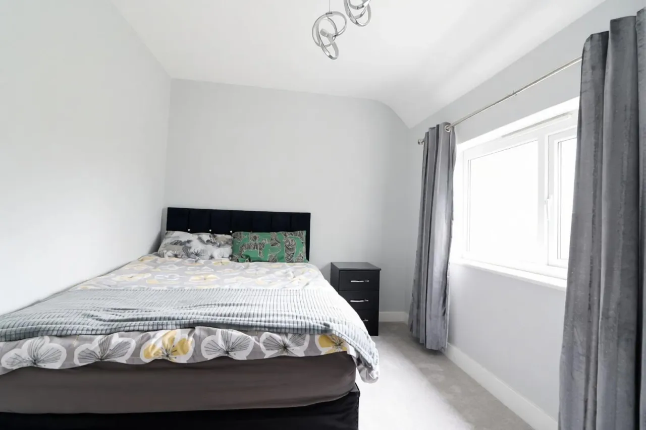 First Avenue, Kidsgrove, ST7, photo 6