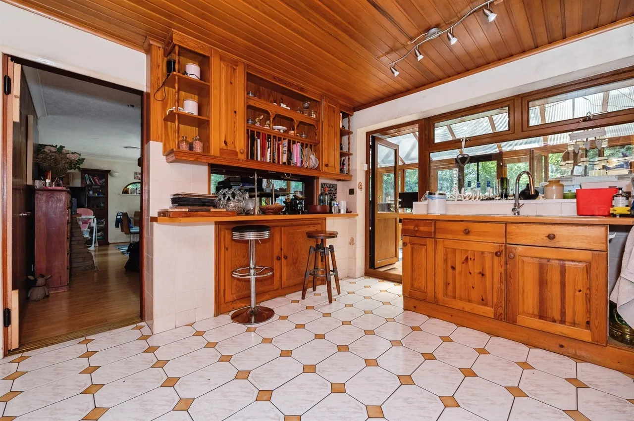 Dock Road, Grays, photo 6