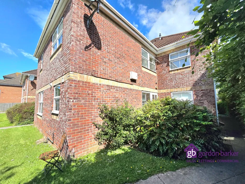 Hadley Court, Bournemouth, 127 Richmond Park Road, BH8 8UA, photo 12