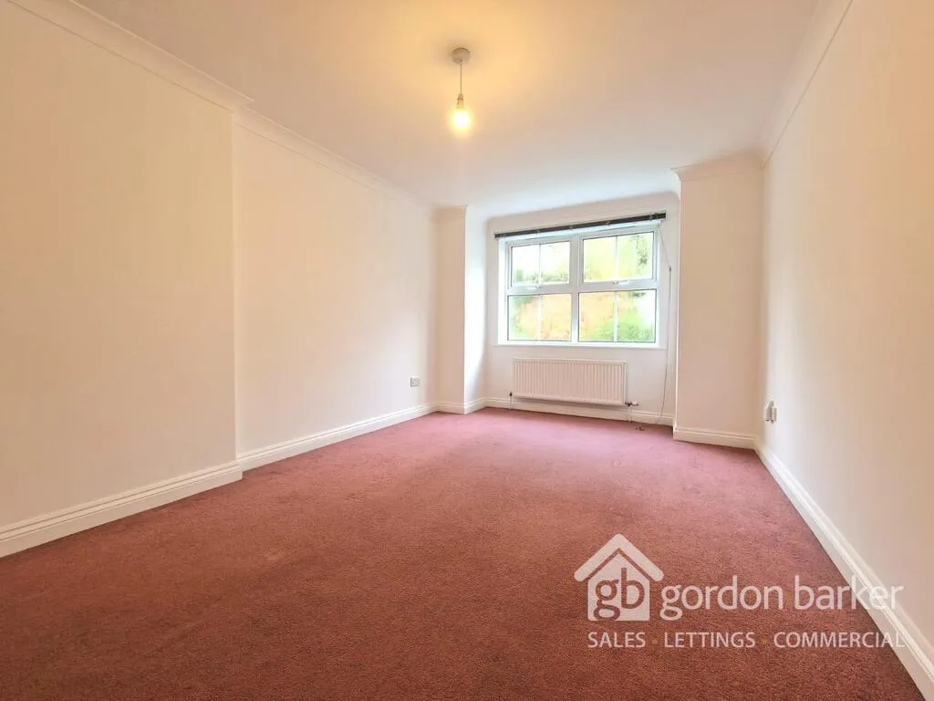 Hadley Court, Bournemouth, 127 Richmond Park Road, BH8 8UA, photo 2