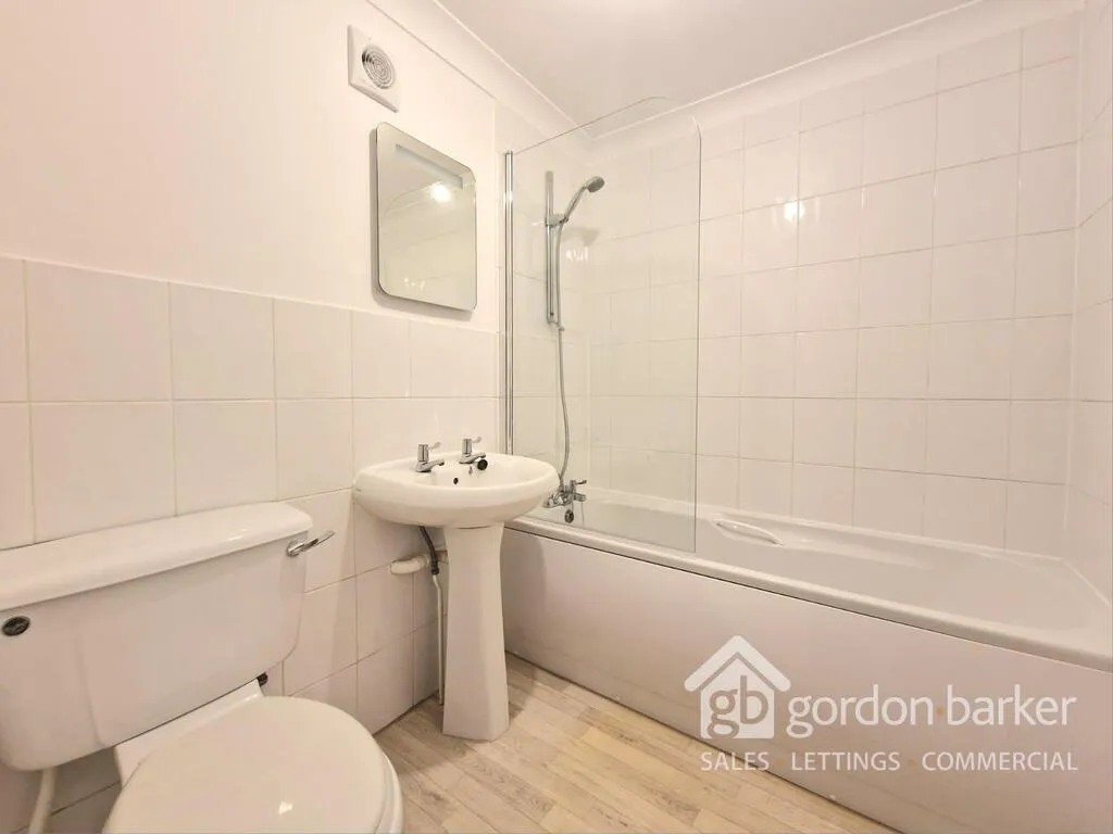 Hadley Court, Bournemouth, 127 Richmond Park Road, BH8 8UA, photo 10