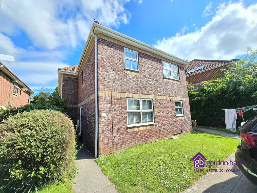 Hadley Court, Bournemouth, 127 Richmond Park Road, BH8 8UA, photo 13