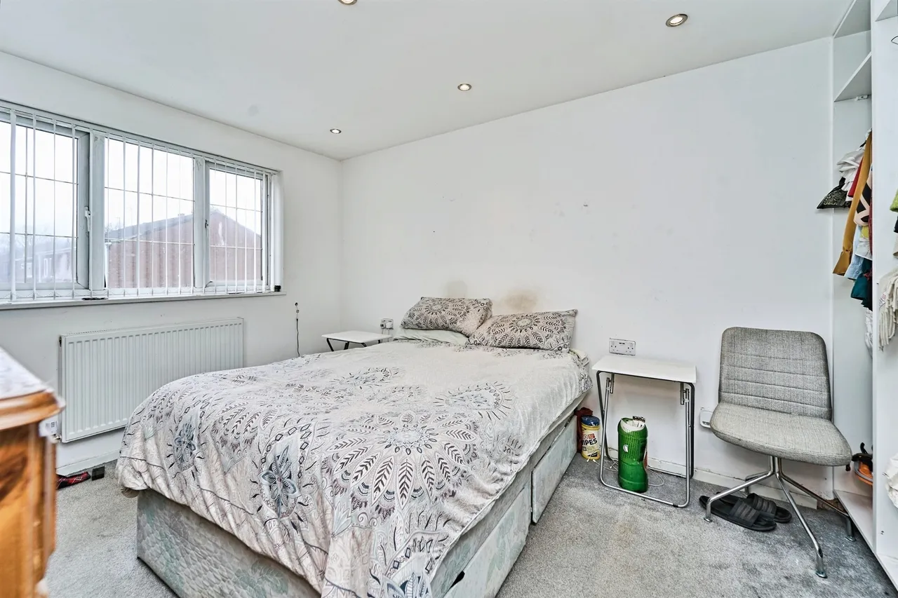 Star Close, Walsall, WS2, photo 9