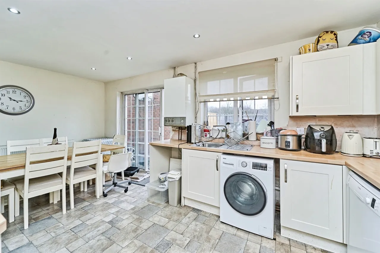 Star Close, Walsall, WS2, photo 6