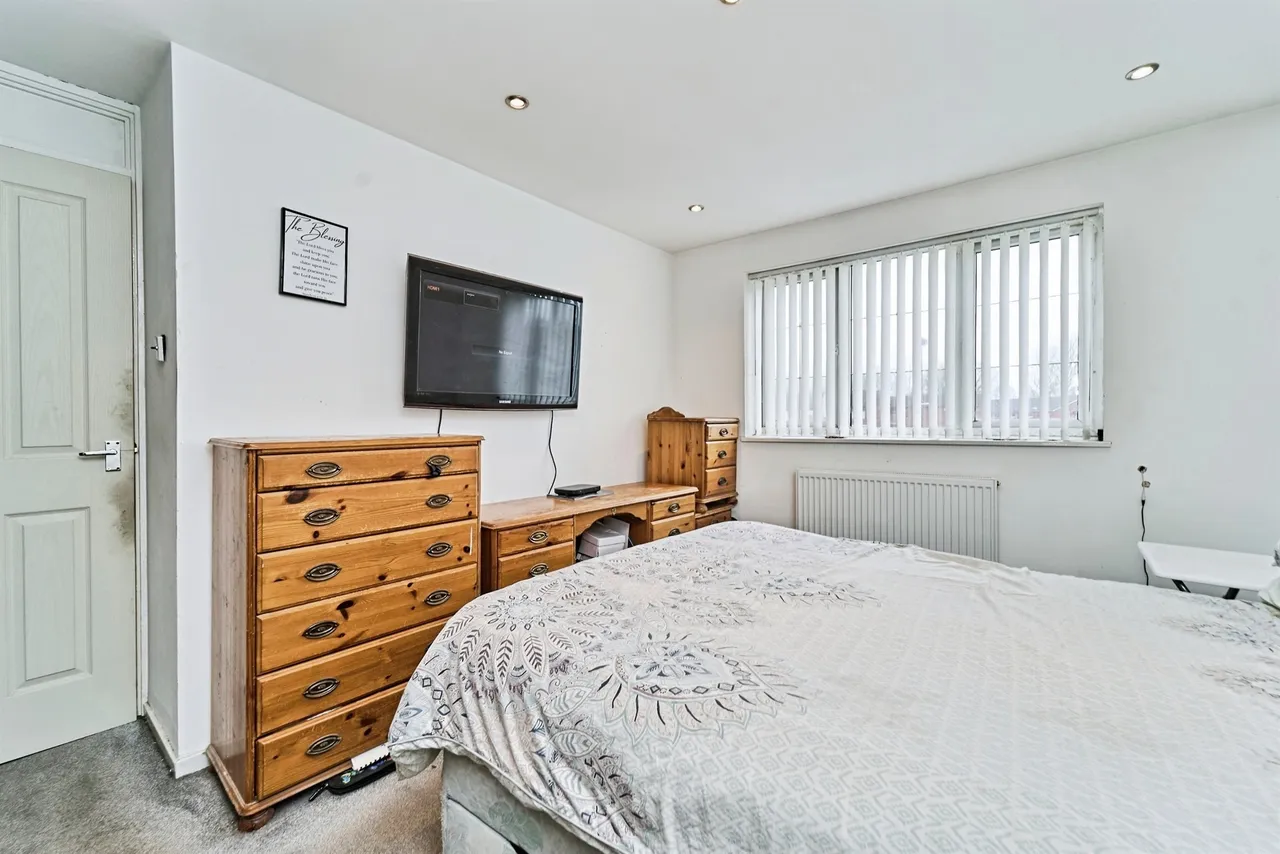 Star Close, Walsall, WS2, photo 8