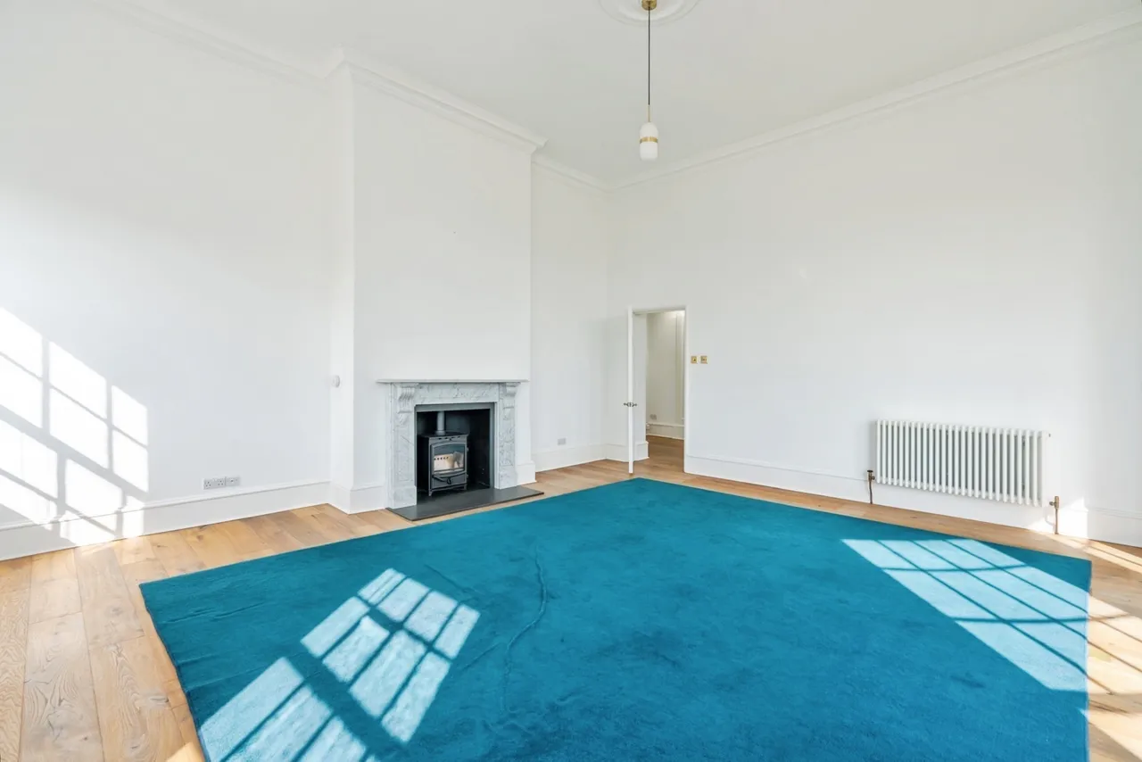 High Street, PO21, photo 4