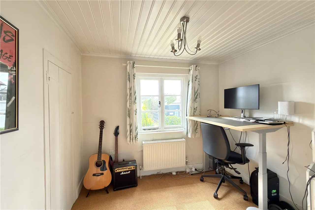London End, Beaconsfield, HP9, photo 8