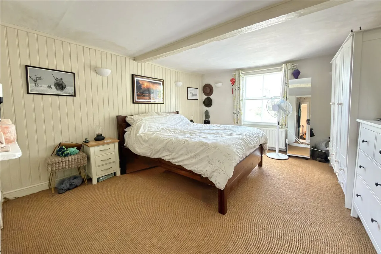 London End, Beaconsfield, HP9, photo 10