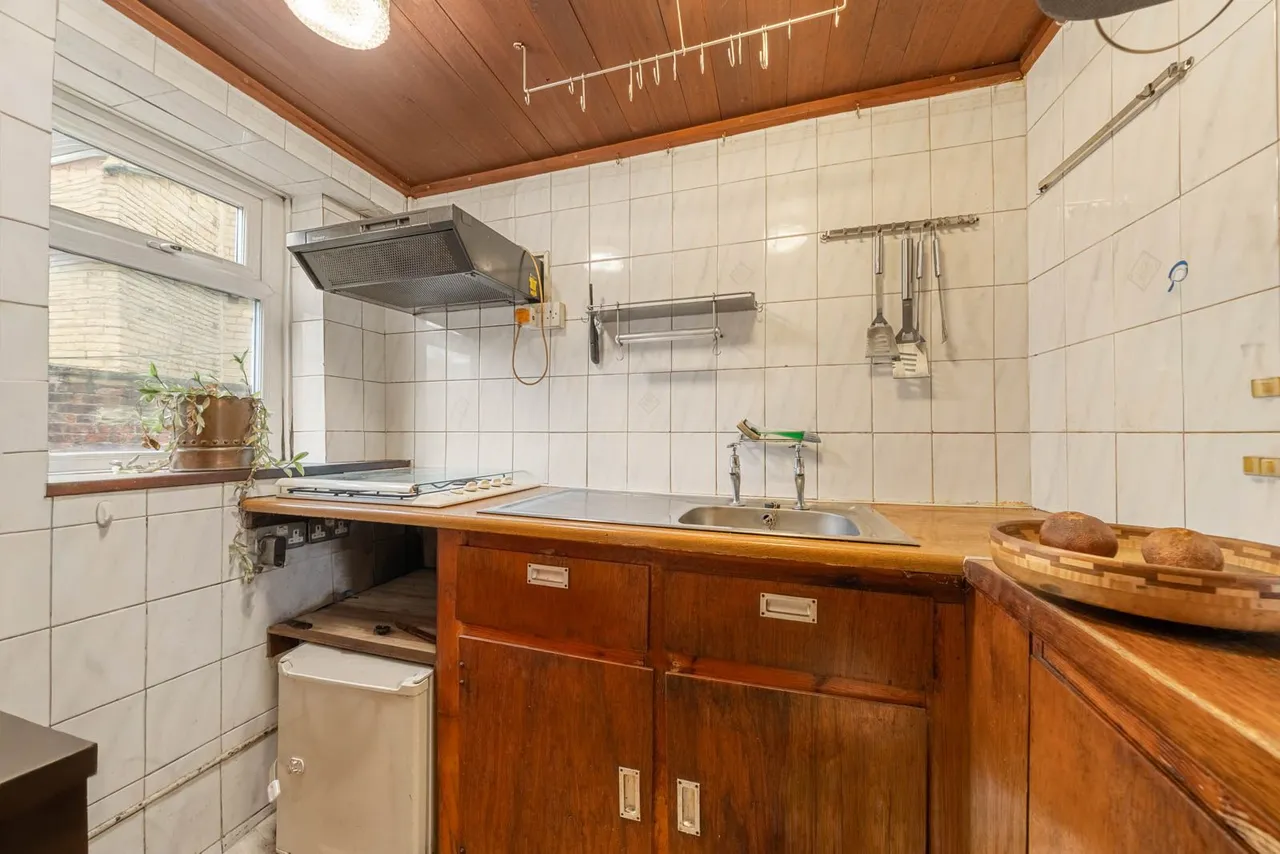 Gooder Lane, HD6, photo 18