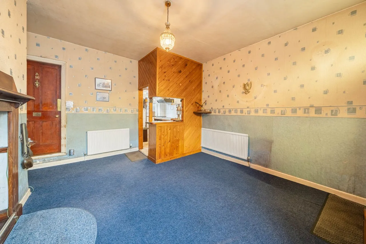 Gooder Lane, HD6, photo 16
