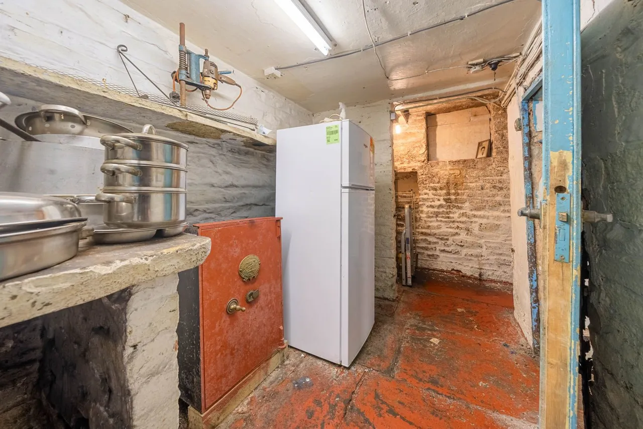 Gooder Lane, HD6, photo 21