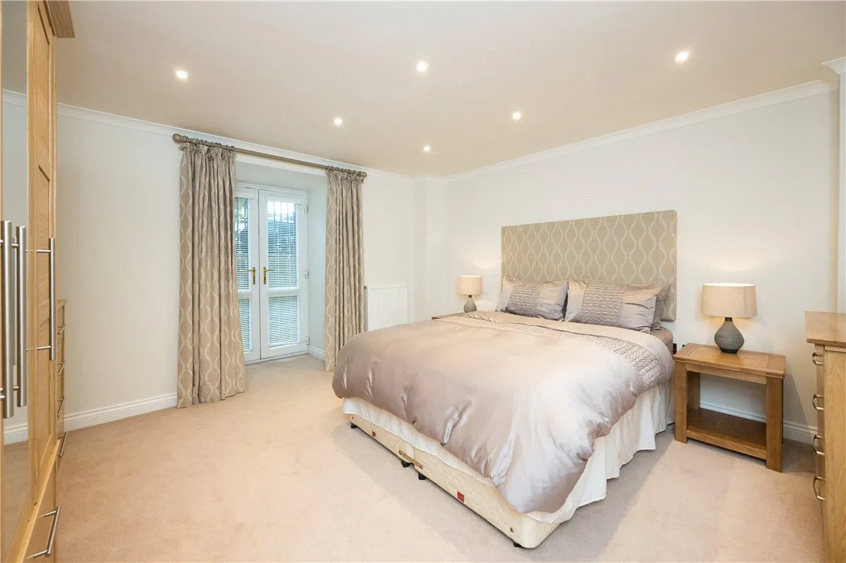 Windsor Court, West Park, HG1, photo 14