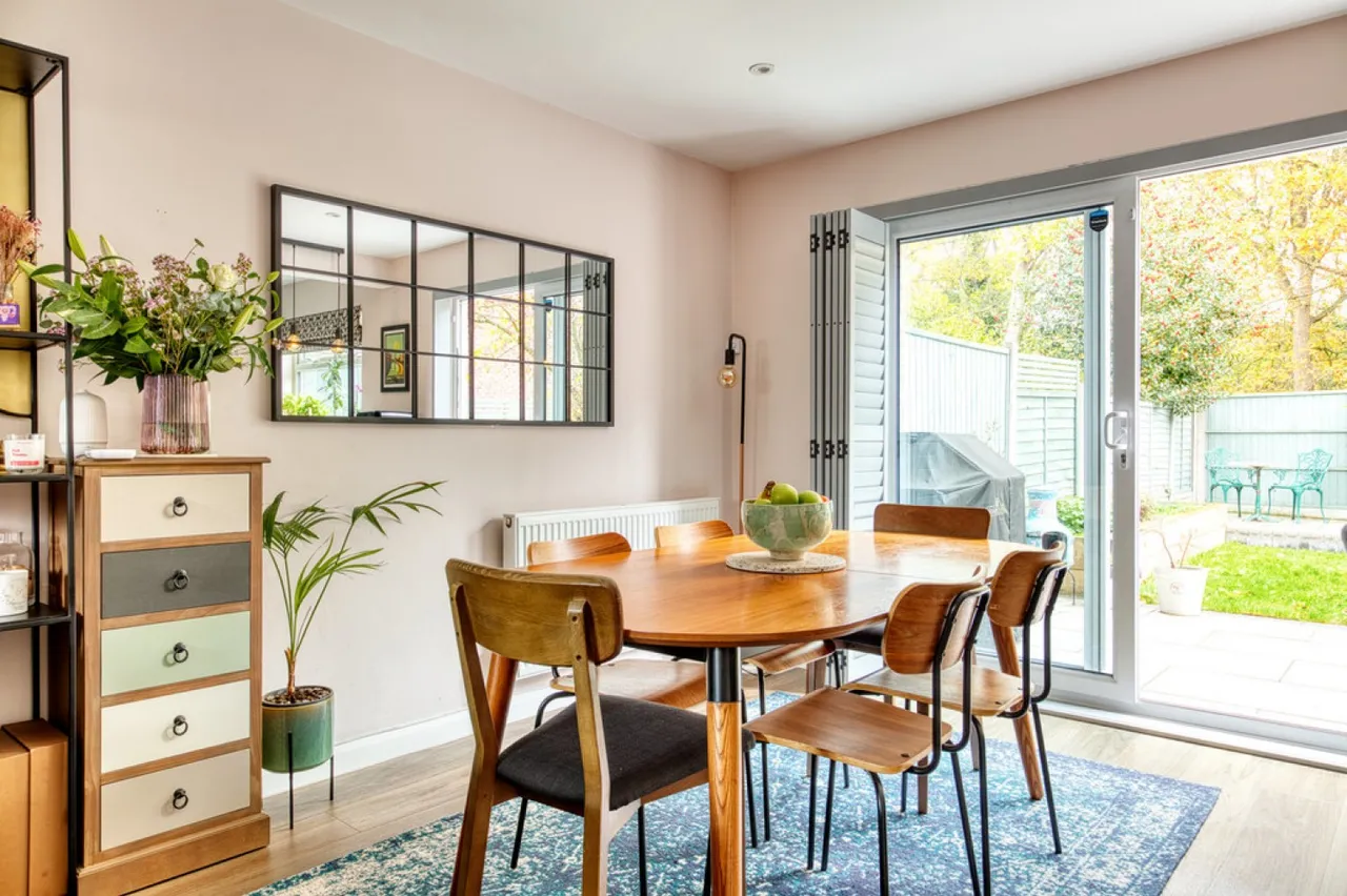 Malcolm Way, Wanstead, photo 9