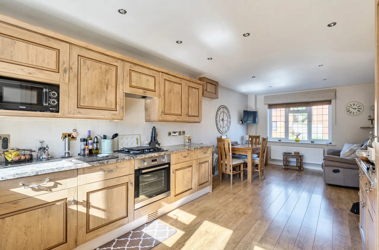 Grayling Mead, Romsey, SO51, photo 9