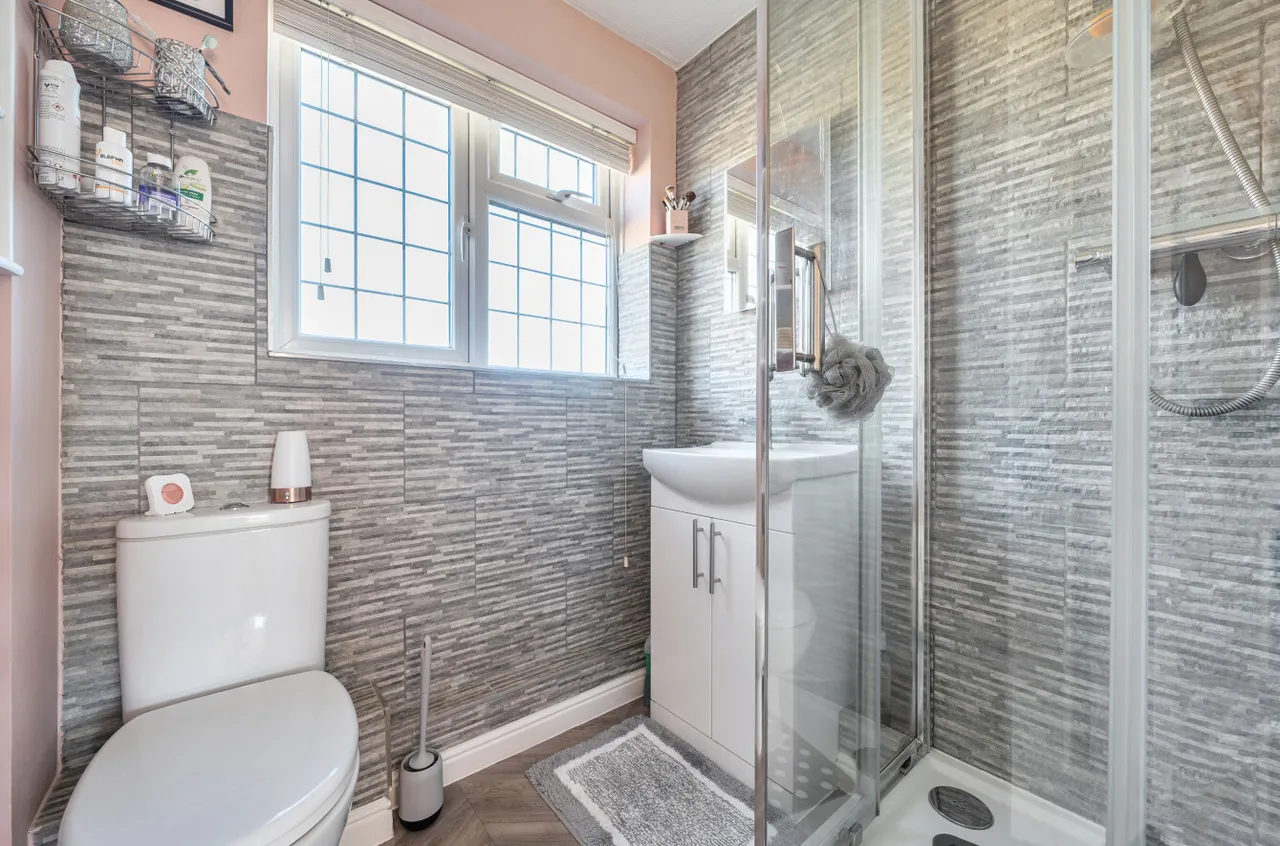 Grayling Mead, Romsey, SO51, photo 6