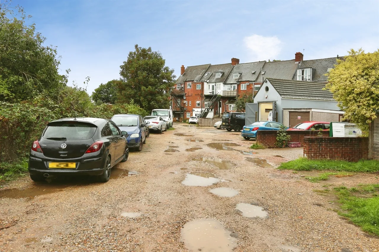 Bitterne Road West, Southampton, SO18, photo 7