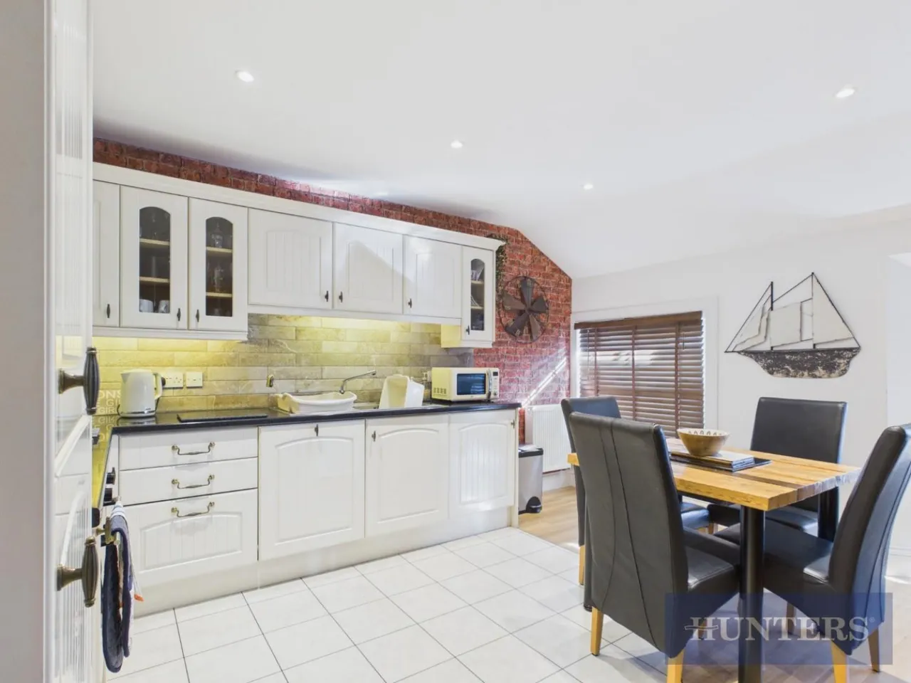 Castle Road, Scarborough, YO11, photo 3