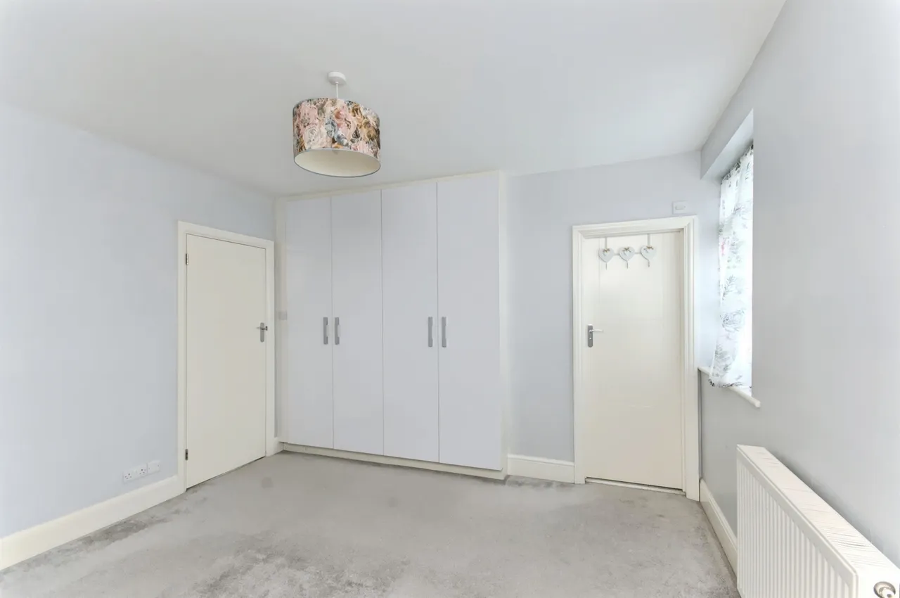 Queens Crescent, Eastbourne, BN23, photo 11