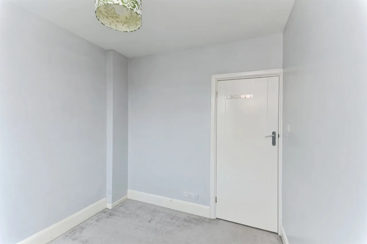 Queens Crescent, Eastbourne, BN23, photo 15