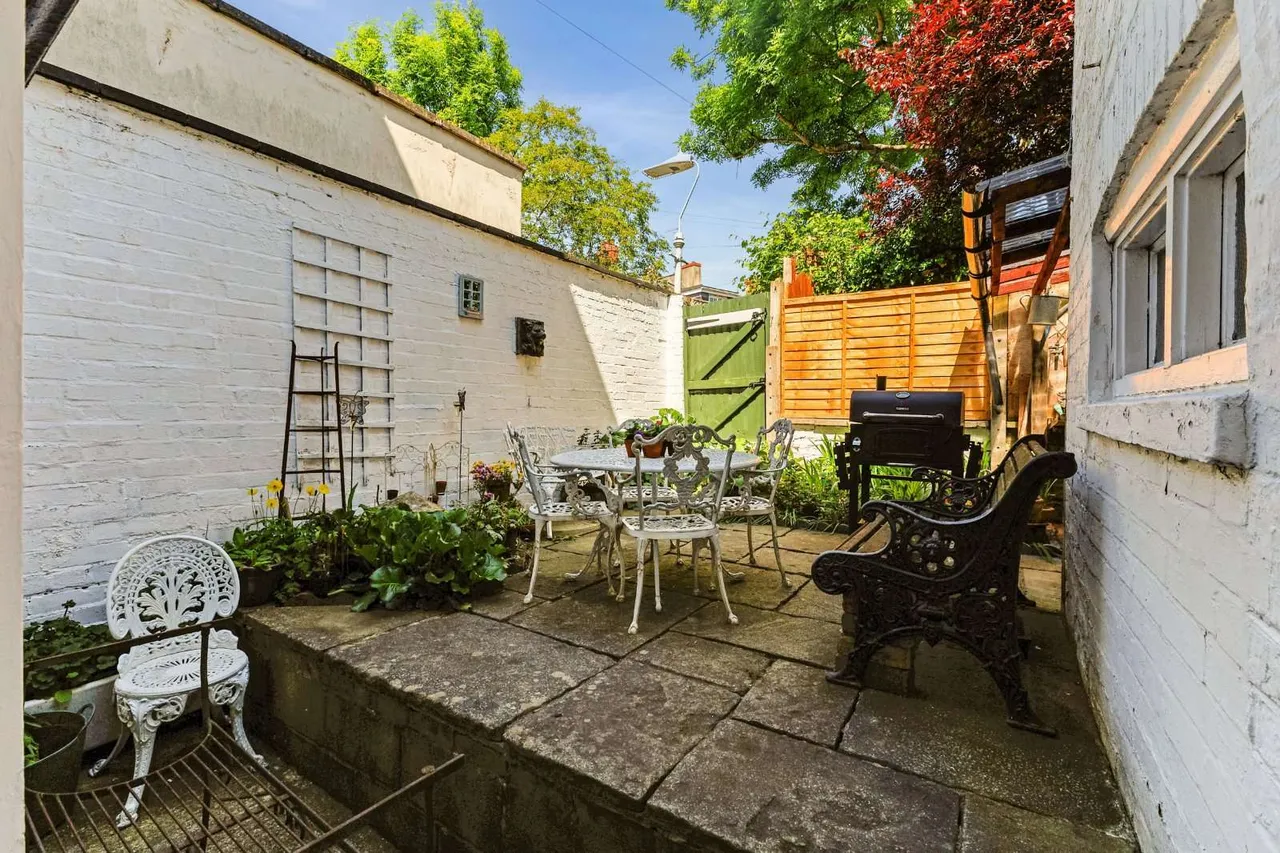 Ashford Road, Cheltenham, GL50, photo 8