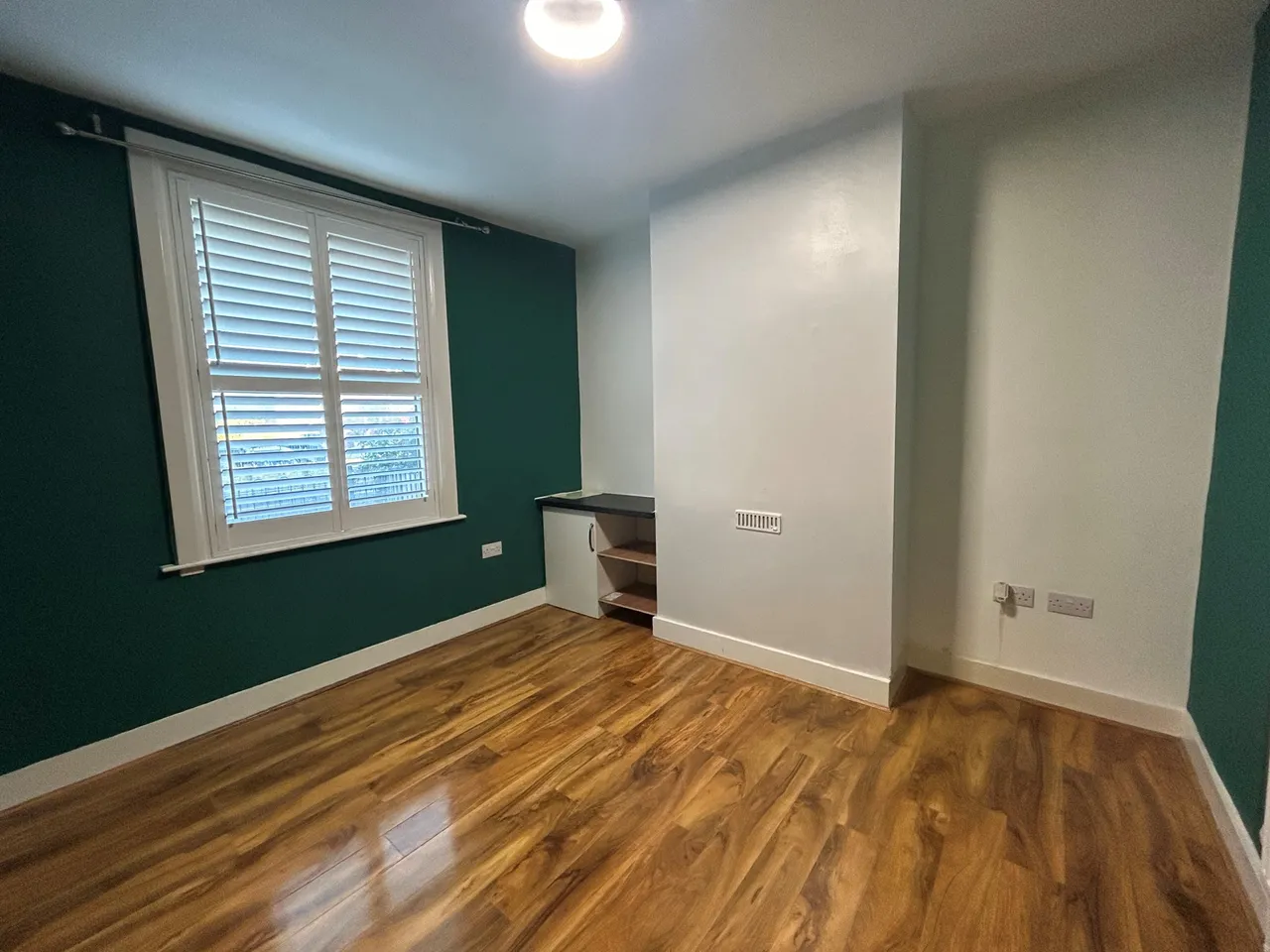 High Street, Northfleet, DA11, photo 2