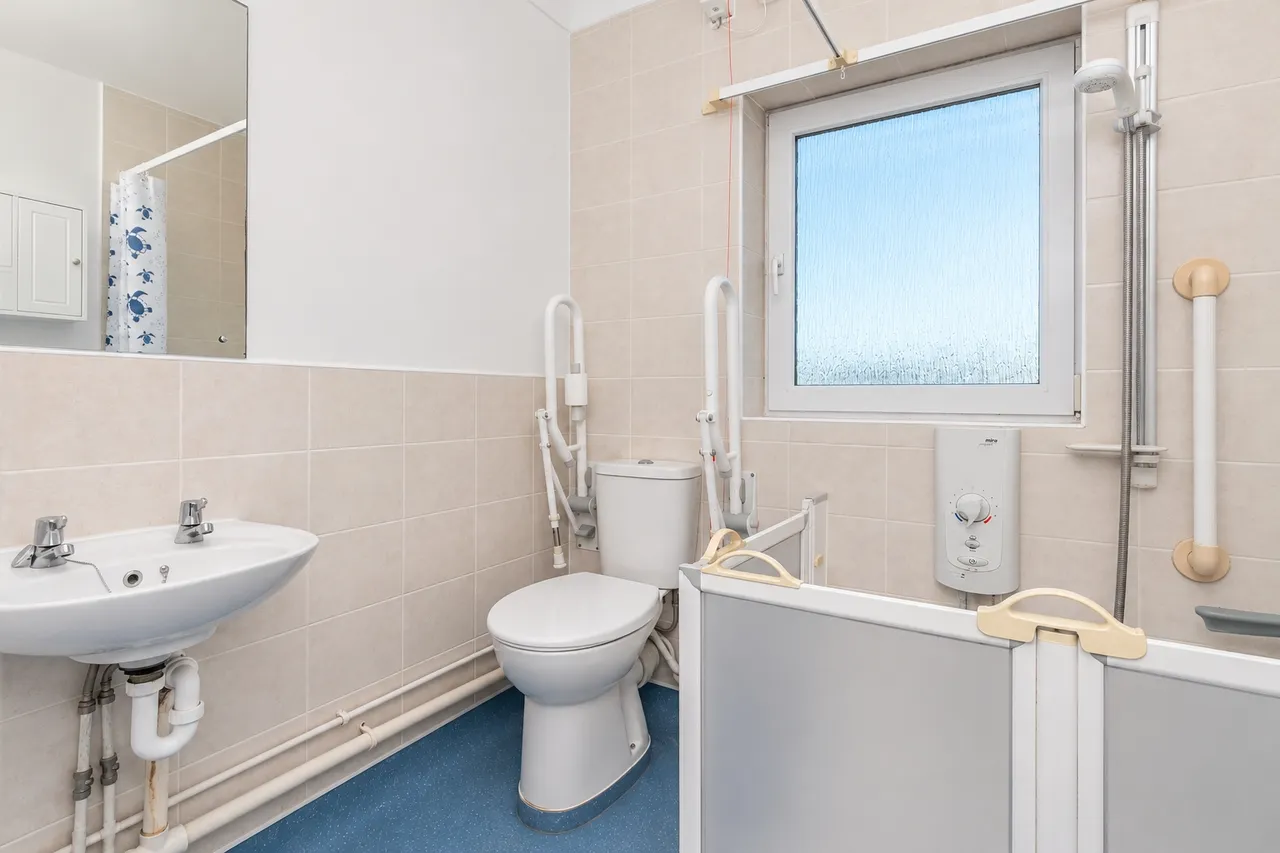 Hunting Gate, Birchington, CT7, photo 7