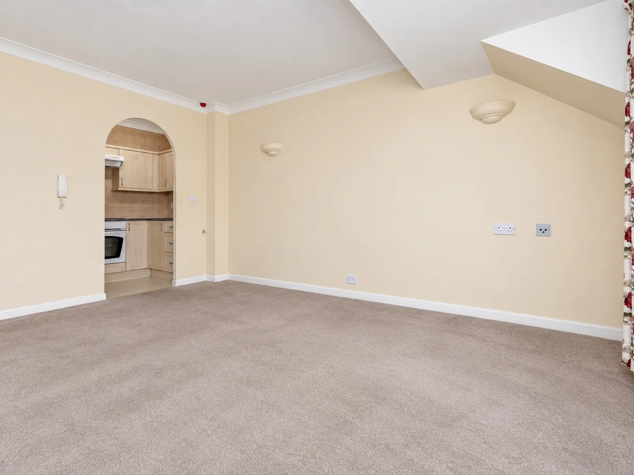 Hunting Gate, Birchington, CT7, photo 3