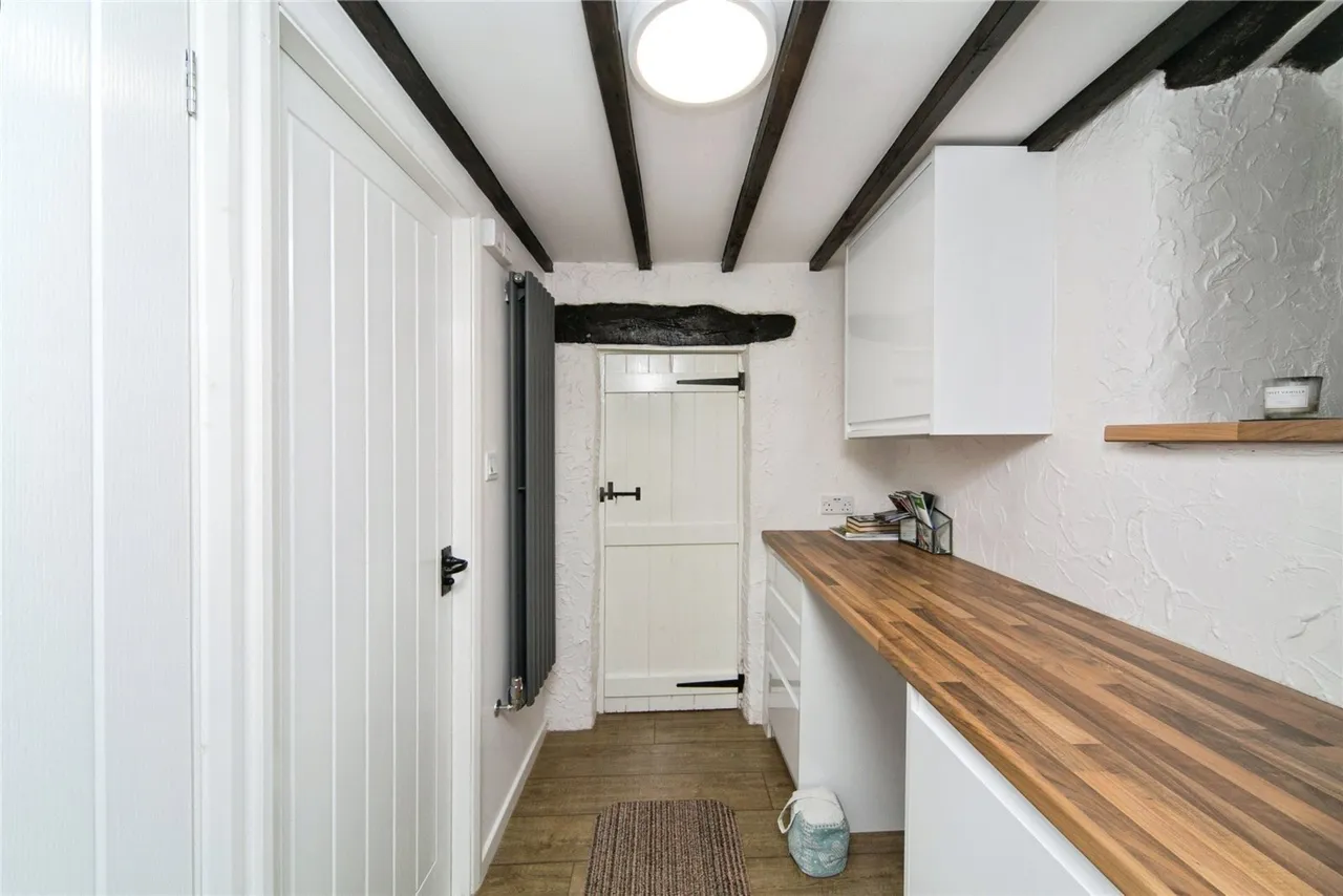 Gyrn Goch, Caernarfon, LL54, photo 5