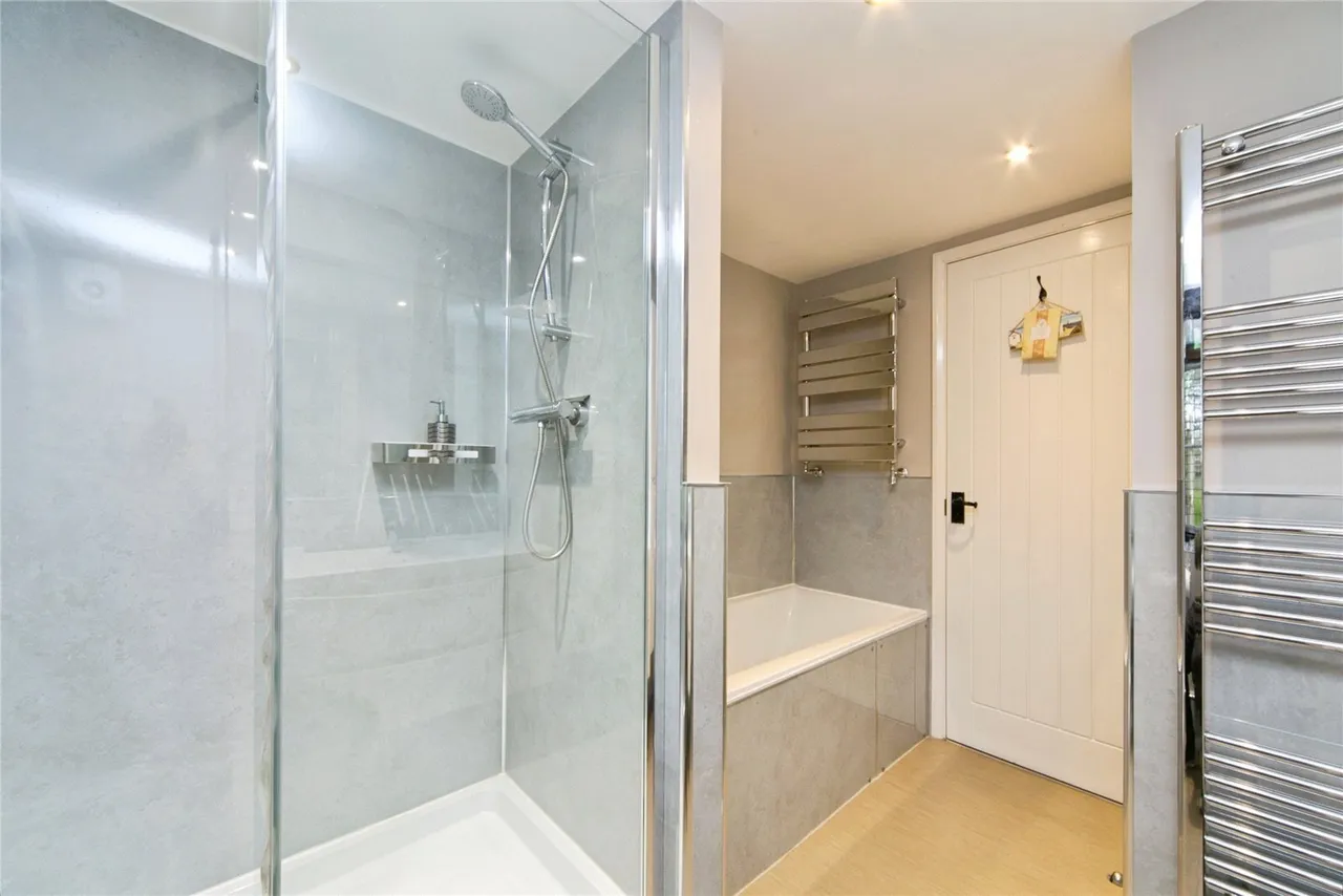 Gyrn Goch, Caernarfon, LL54, photo 6