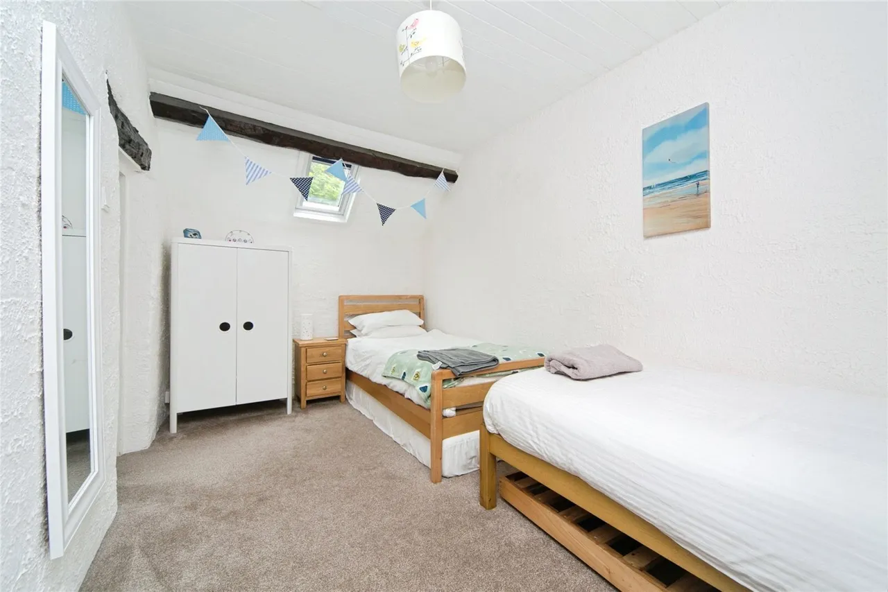 Gyrn Goch, Caernarfon, LL54, photo 16