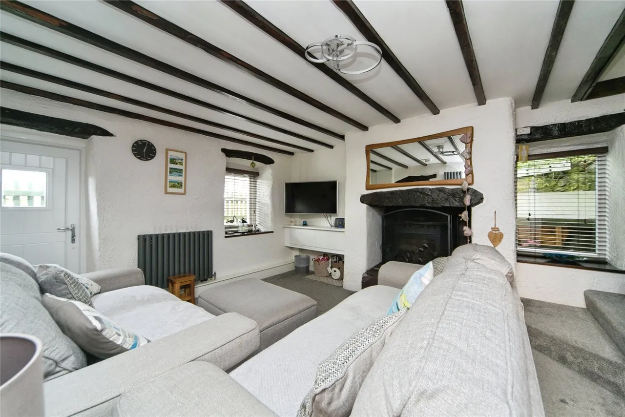 Gyrn Goch, Caernarfon, LL54, photo 3