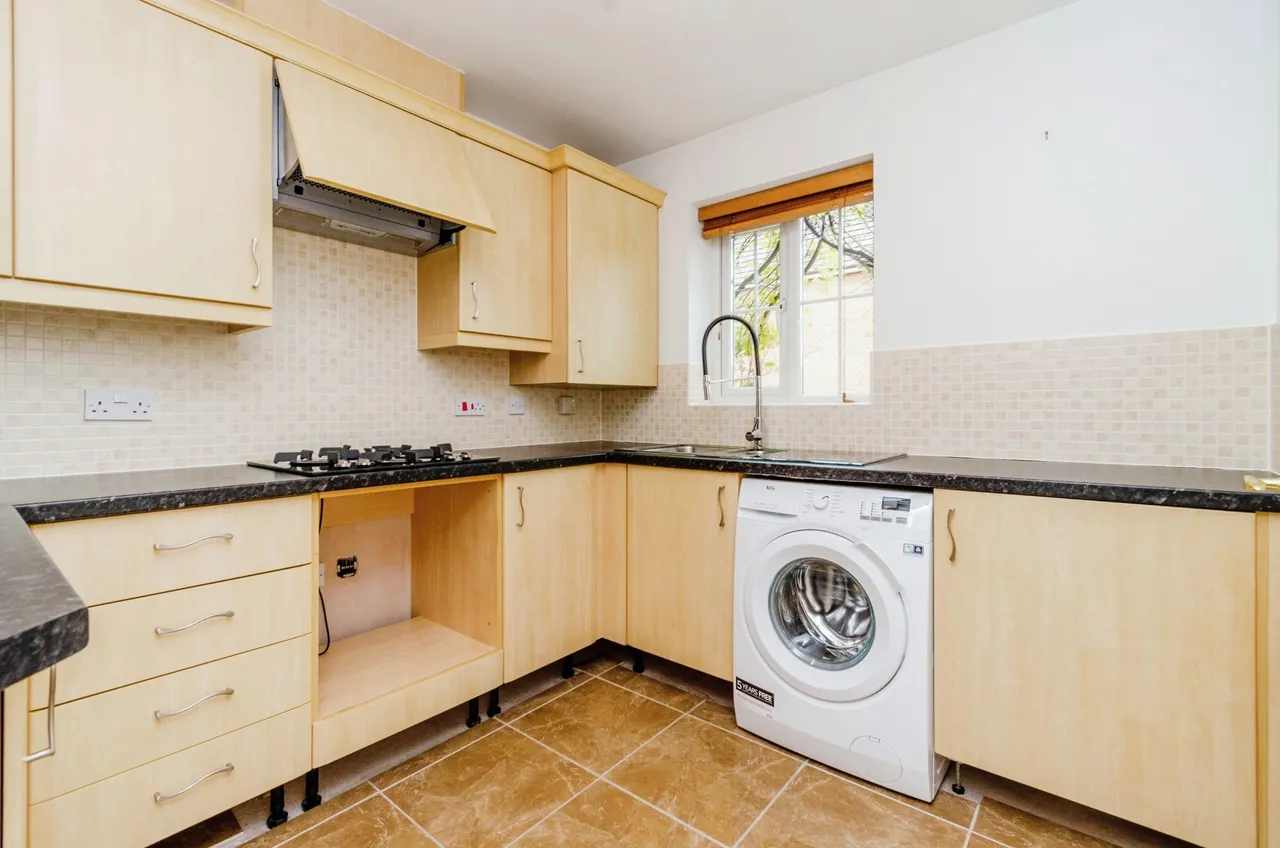 Newhome Way, Walsall, West Midlands, WS3, photo 4