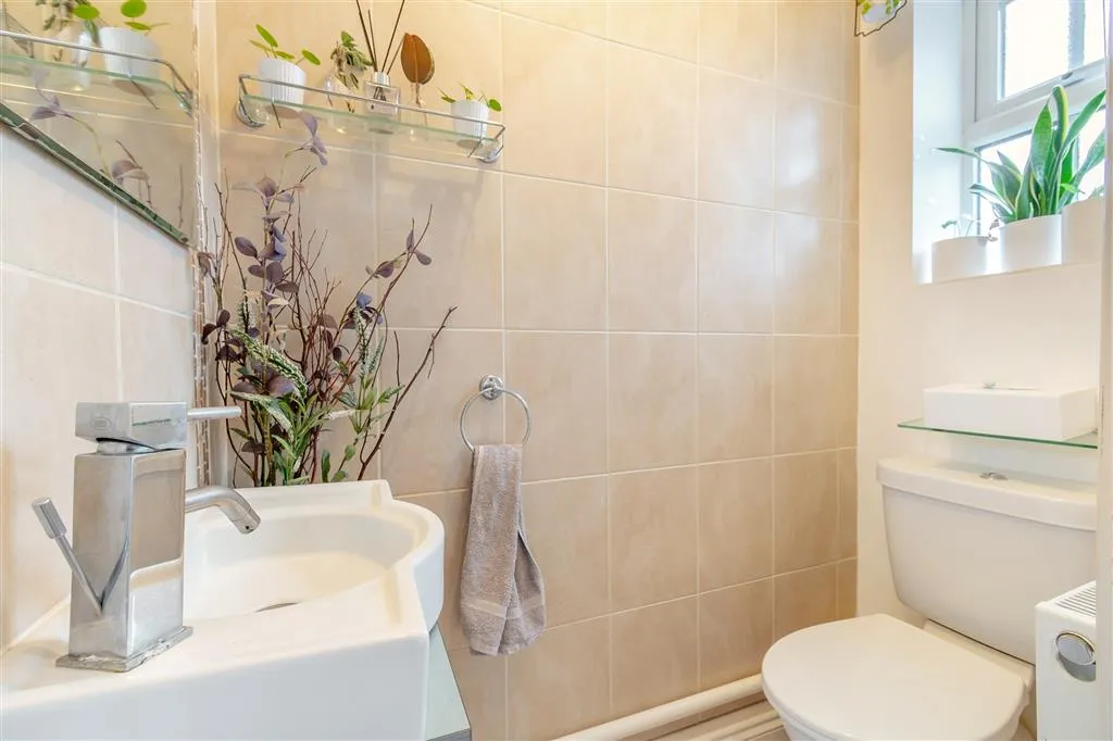 Radcliffe Road, Stamford, PE9, photo 11